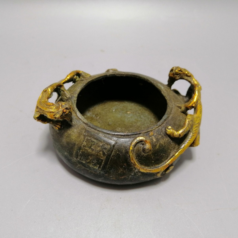 Ornamento vintage de vidro dra - Vintage Collectible Ashtrays avaliação e preço