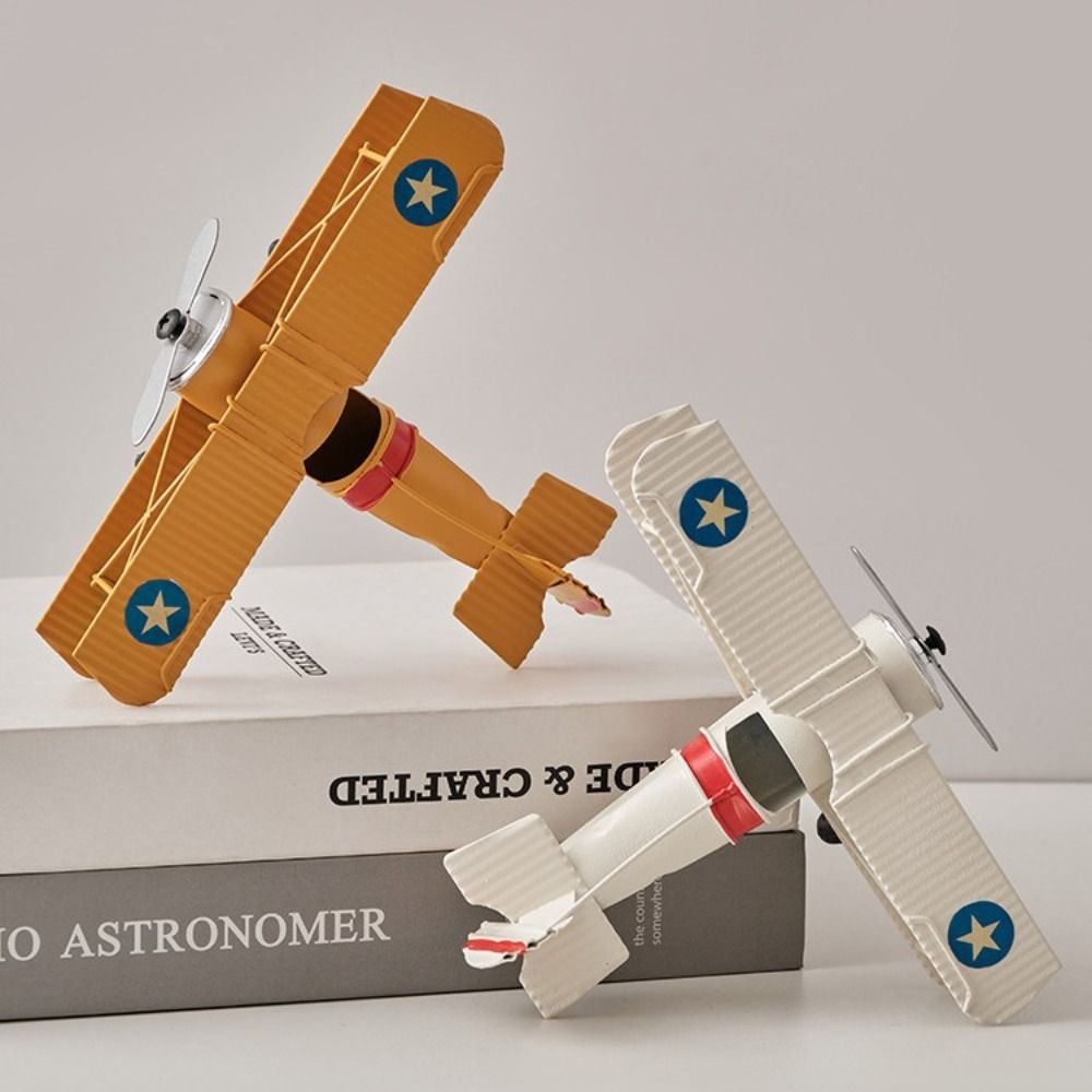 Modelo de avião vintage de fer - Vintage Collectible Ornaments avaliação e preço