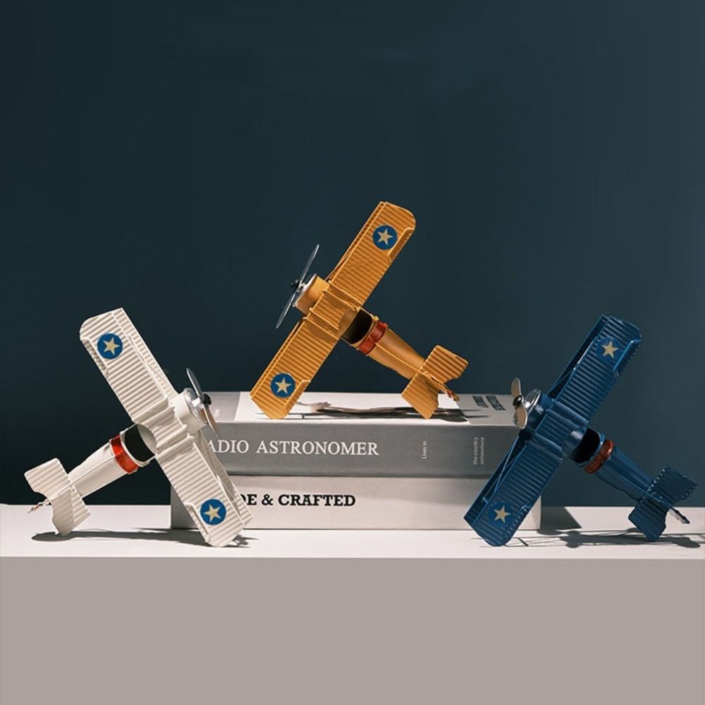 Modelo de avião vintage de fer - Vintage Collectible Ornaments avaliação e preço